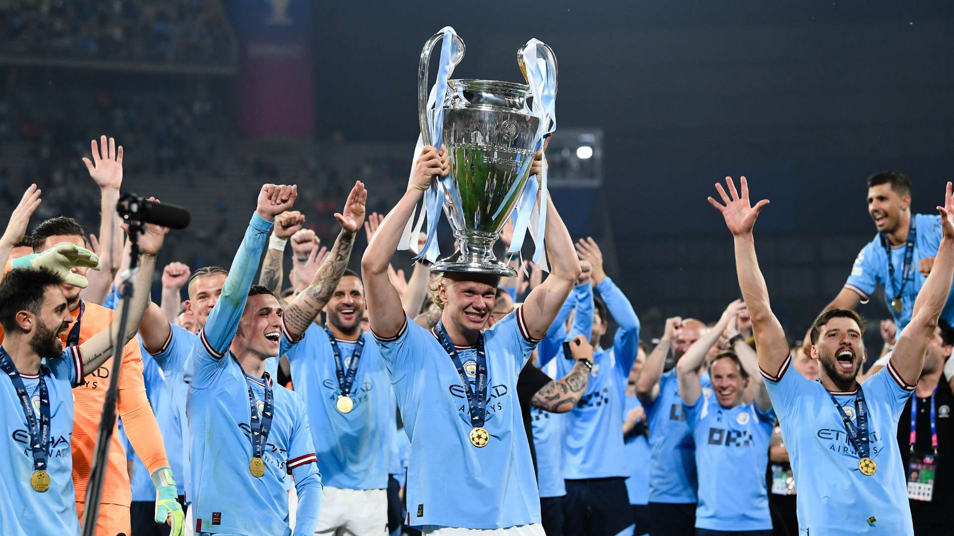 利用自己的 利用自己的